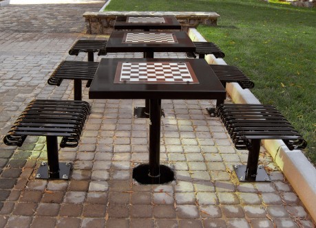 recycled steel table with seats